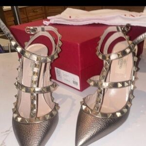 Valentino Garavani Metallic Gold Studded Leather Strappy Heels Pointed Toe 6.5